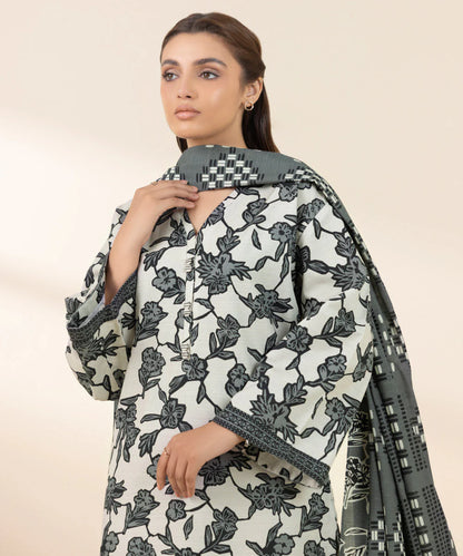 SAPPHIRE | UNSTITCHED 2 PIECE PRINTED KHADDAR SUIT
