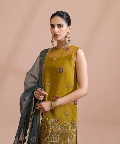 Sapphire LUXE | 3 Piece Unstitched Dyed Embroidered Blended Organza Suit | 3FE-LX23V1-4