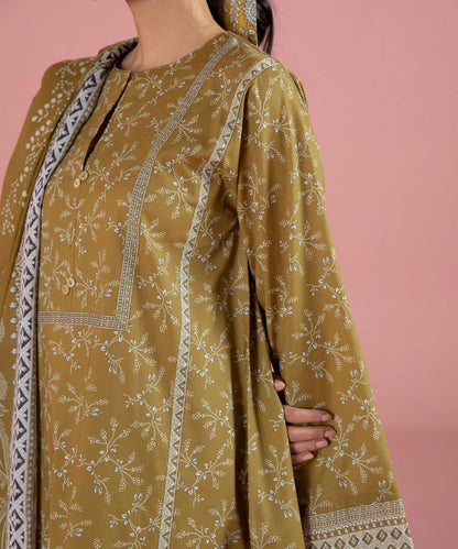 Sapphire | Unstitched 3Pc Printed Lawn Suit | 3P-DY23ZV0-14-R2