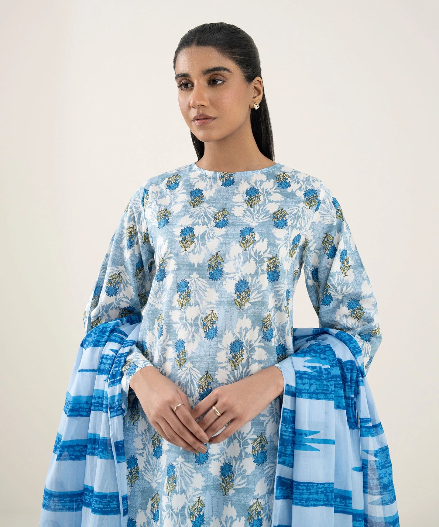 SAPPHIRE | UNSTITCHED 3 PIECE PRINTED LAWN SUIT