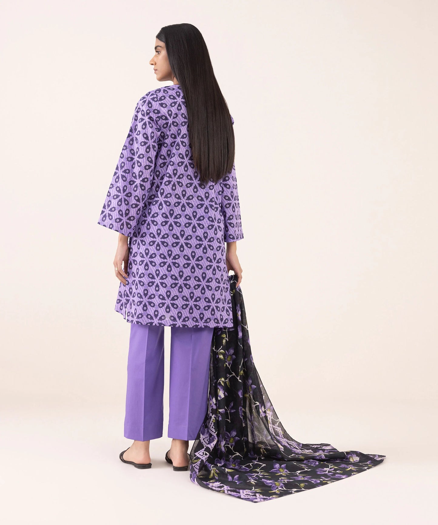 SAPPHIRE | UNSTITCHED 3 PIECE PRINTED LAWN SUIT