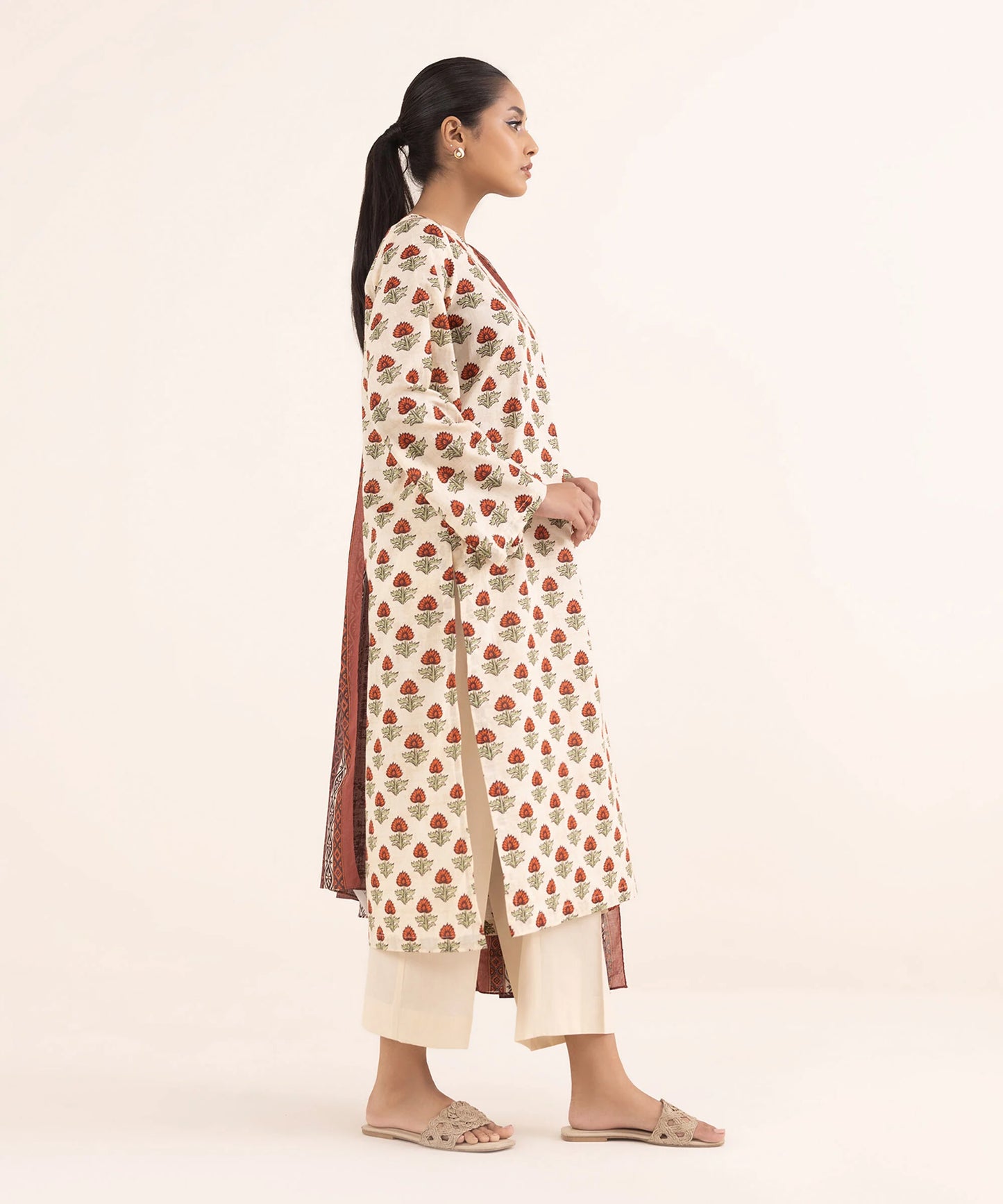 SAPPHIRE | UNSTITCHED 3 PIECE PRINTED LAWN SUIT