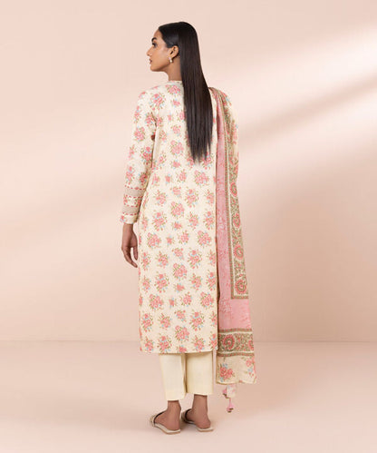 SAPPHIRE | UNSTITCHED 3 PIECE EMBROIDERED LAWN SUIT