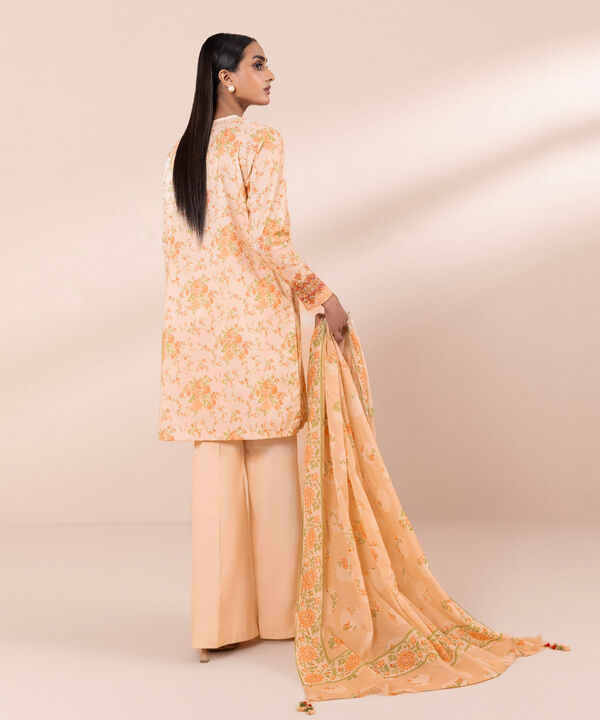 SAPPHIRE | UNSTITCHED 3 PIECE EMBROIDERED LAWN SUIT