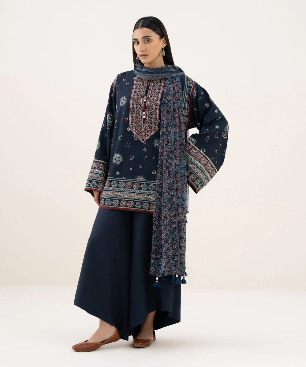 SAPPHIRE | UNSTITCHED 3 PIECE EMBROIDERED LIGHT LINEN SUIT