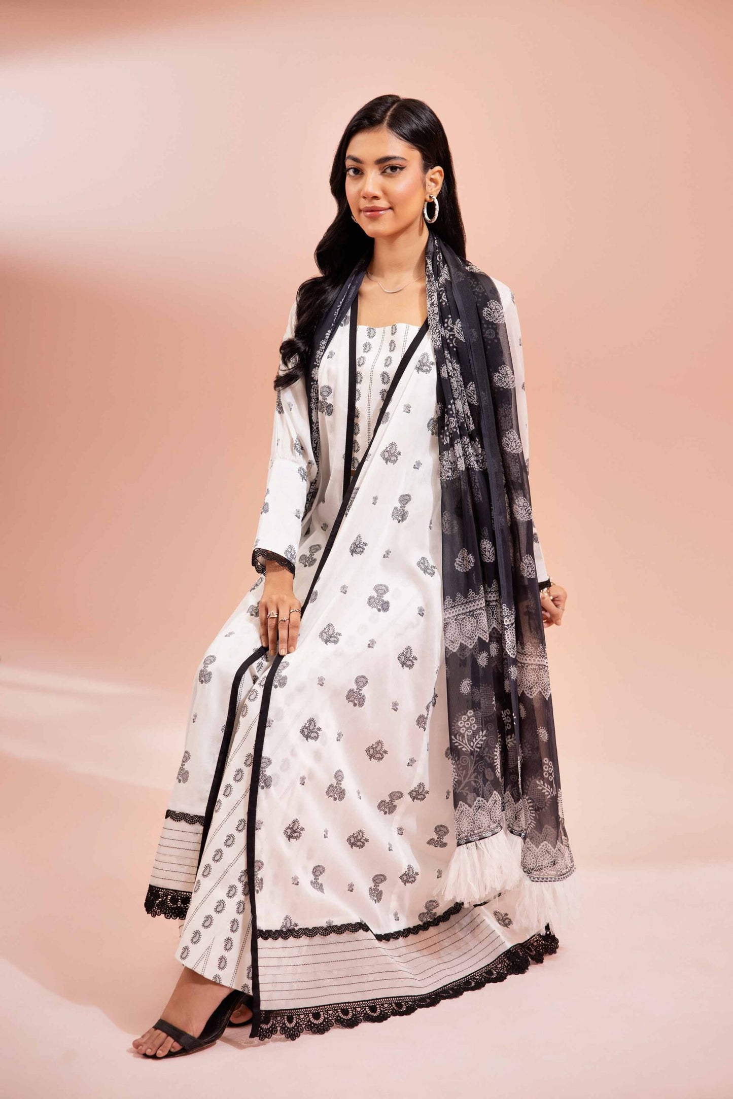 NISHAT | 2 PIECE UNSTITCHED PRINTED LAWN SUIT