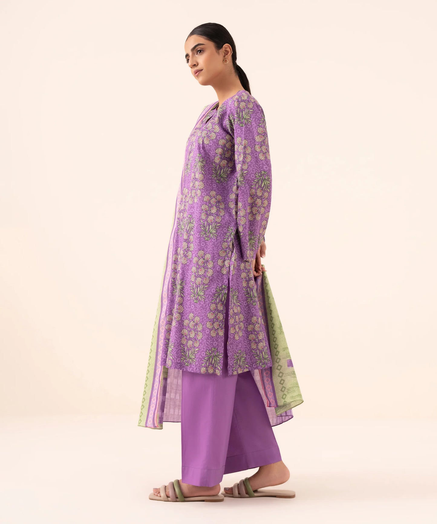 SAPPHIRE | UNSTITCHED 3 PIECE PRINTED LAWN SUIT