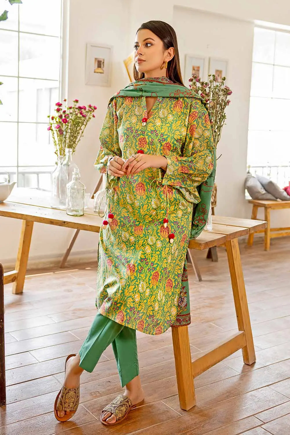 Gul Ahmed | 3PC Printed Lawn Unstitched Suit