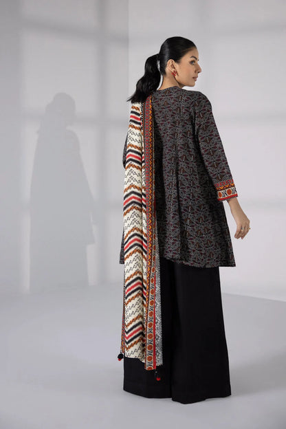 SAPPHIRE | UNSTITCHED 3 PIECE PRINTED LAWN SUIT