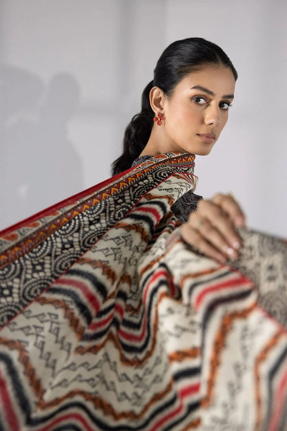 SAPPHIRE | UNSTITCHED 3 PIECE PRINTED LAWN SUIT
