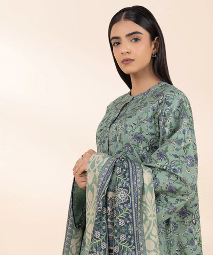 SAPPHIRE | UNSTITCHED 2 PIECE EMBROIDERED LIGHT KHADDAR SUIT