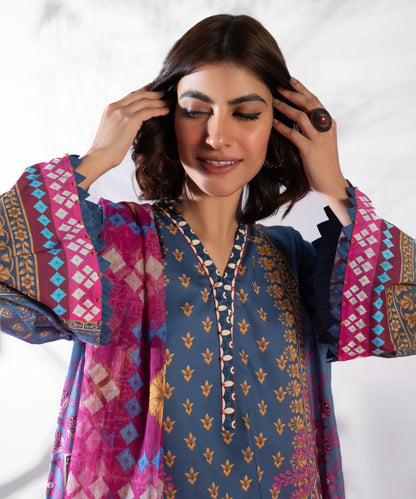 SAPPHIRE | UNSTITCHED 3 PIECE PRINTED LAWN SUIT