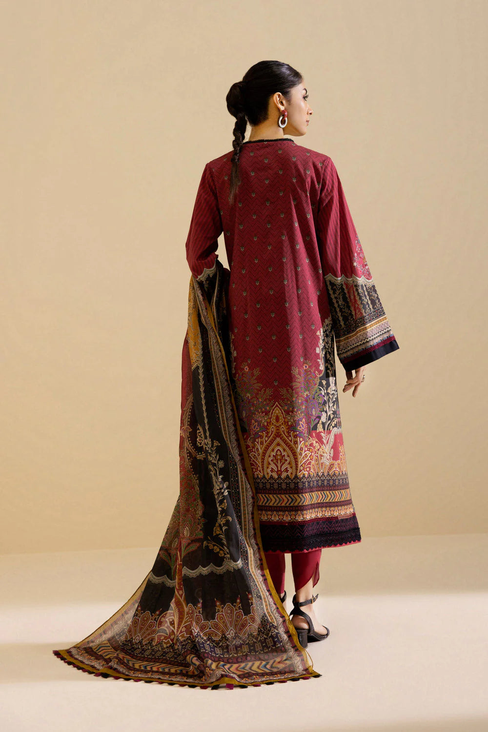 SAPPHIRE | UNSTITCHED 3 PIECE PRINTED LAWN SUIT