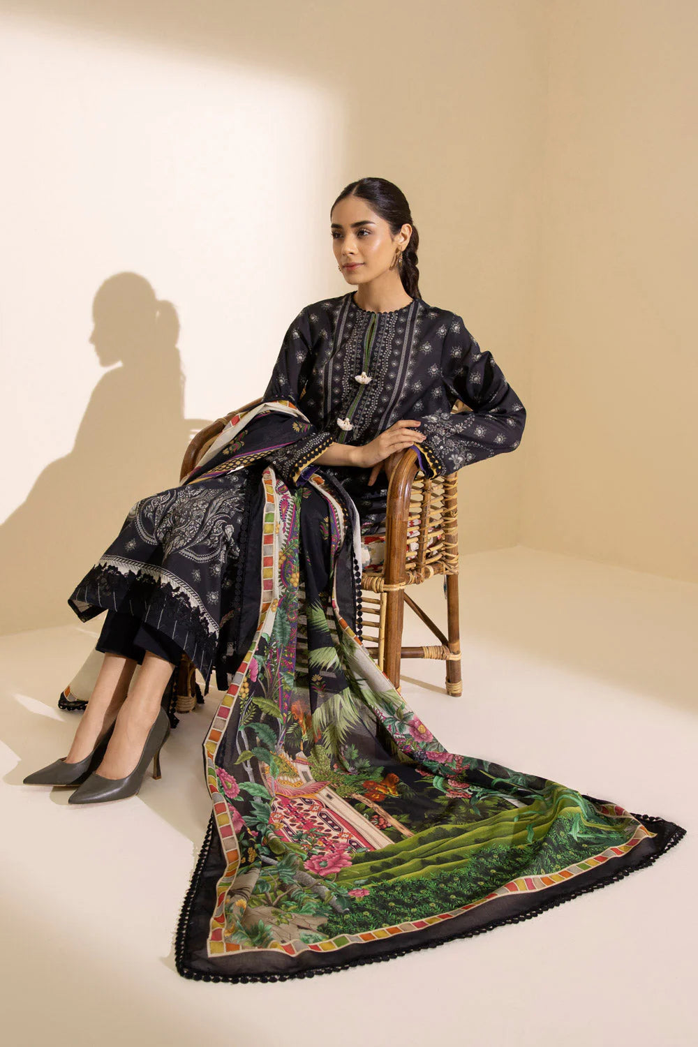 SAPPHIRE | UNSTITCHED 3 PIECE PRINTED LAWN SUIT