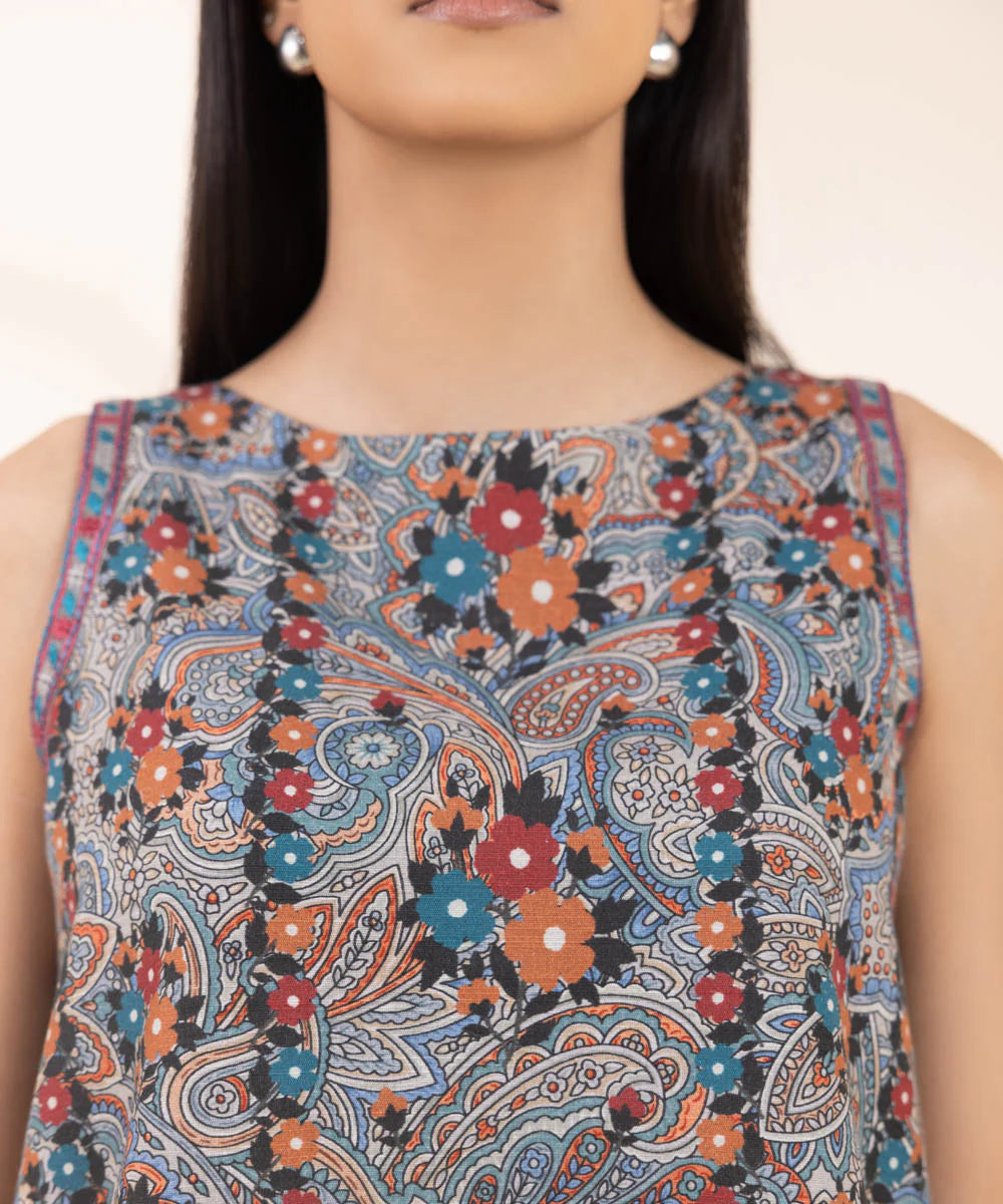SAPPHIRE | UNSTITCHED 2 PIECE EMBROIDERED LIGHT KHADDAR SUIT