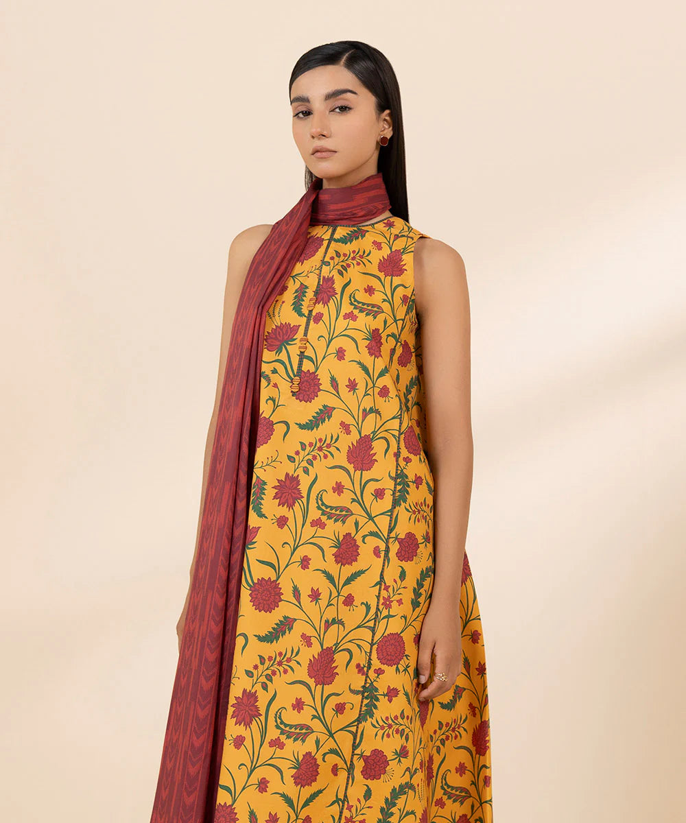 SAPPHIRE | UNSTITCHED 2 PIECE PRINTED LAWN SUIT