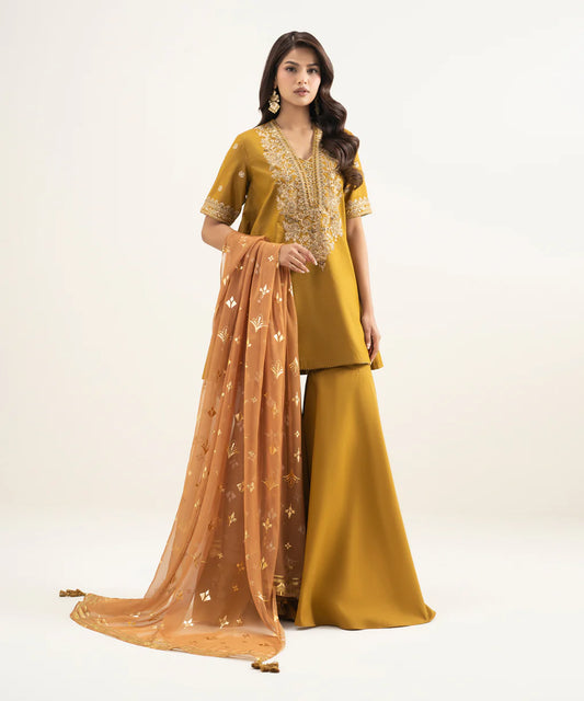 SAPPHIRE | UNSTITCHED 3 PIECE EMBROIDERED ZARI LAWN SUIT
