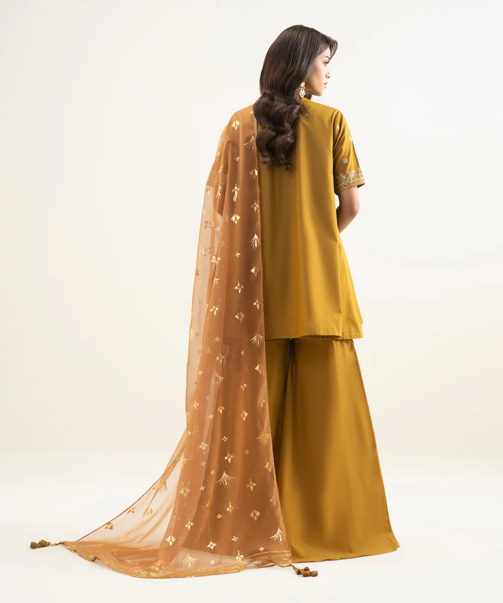 SAPPHIRE | UNSTITCHED 3 PIECE EMBROIDERED ZARI LAWN SUIT