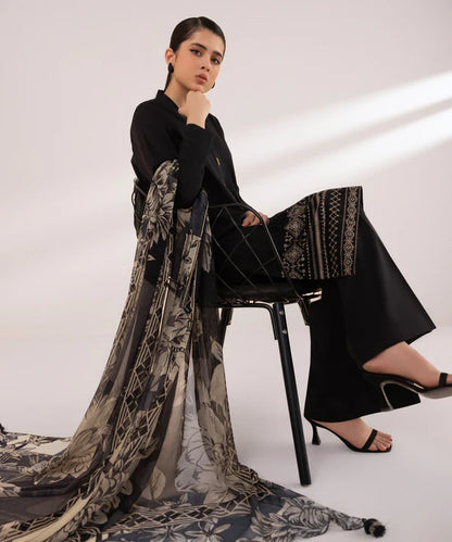 SAPPHIRE | UNSTITCHED 3 PIECE EMBROIDERED LAWN SUIT