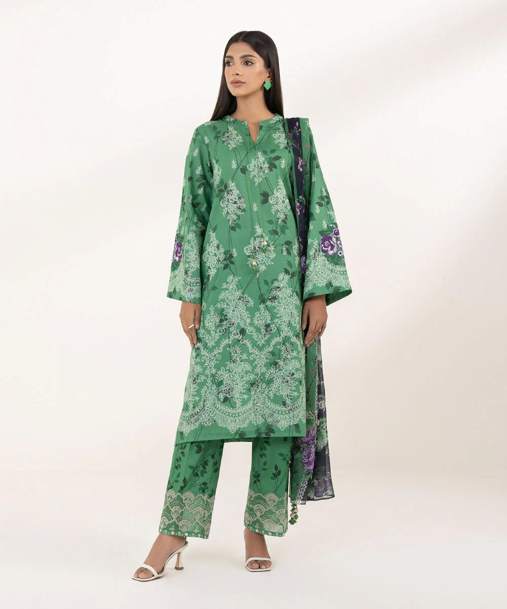 SAPPHIRE | UNSTITCHED 3 PIECE EMBROIDERED LAWN SUIT