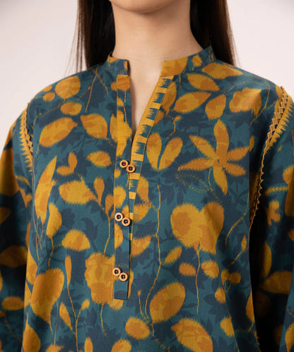 SAPPHIRE | UNSTITCHED 3 PIECE EMBROIDERED CAMBRIC SUIT