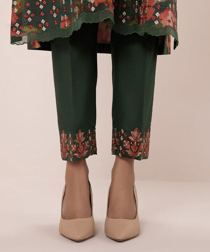 SAPPHIRE | UNSTITCHED 3 PIECE EMBROIDERED LAWN SUIT