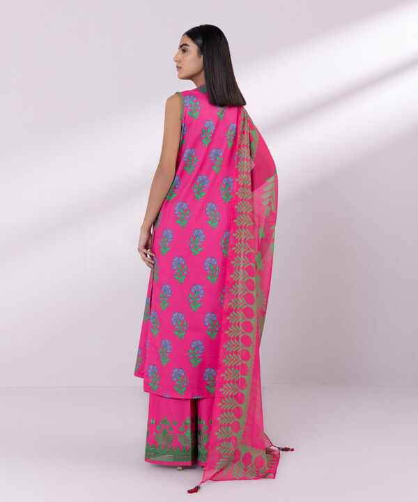 SAPPHIRE | UNSTITCHED 3 PIECE EMBROIDERED LAWN SUIT