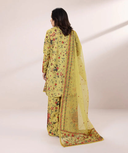 SAPPHIRE | UNSTITCHED 3 PIECE EMBROIDERED CAMBRIC SUIT