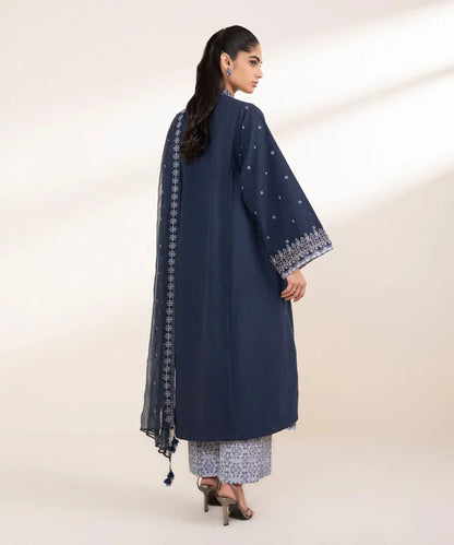 SAPPHIRE | UNSTITCHED 3 PIECE EMBROIDERED DOBBY SUIT