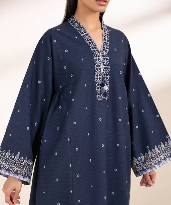 SAPPHIRE | UNSTITCHED 3 PIECE EMBROIDERED DOBBY SUIT