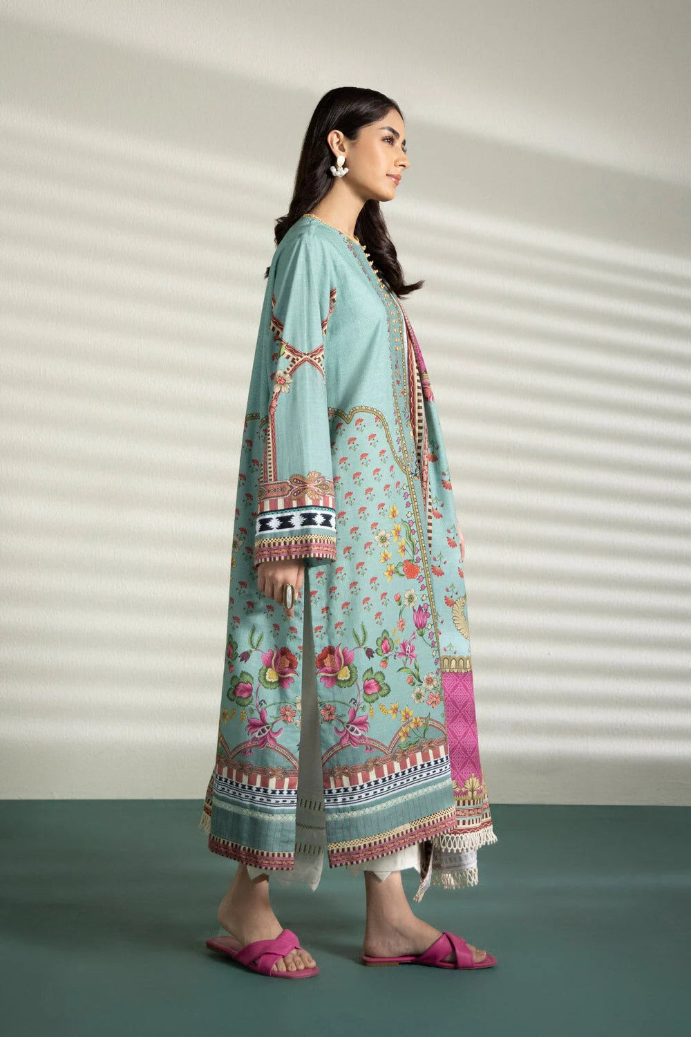 SAPPHIRE | UNSTITCHED 3 PIECE PRINTED LAWN SUIT