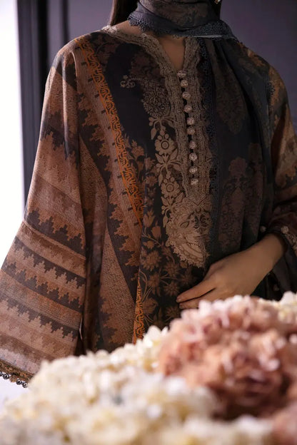 Sana Safinaz | Mahay Unstitched 3Pc Printed Lawn | 2B