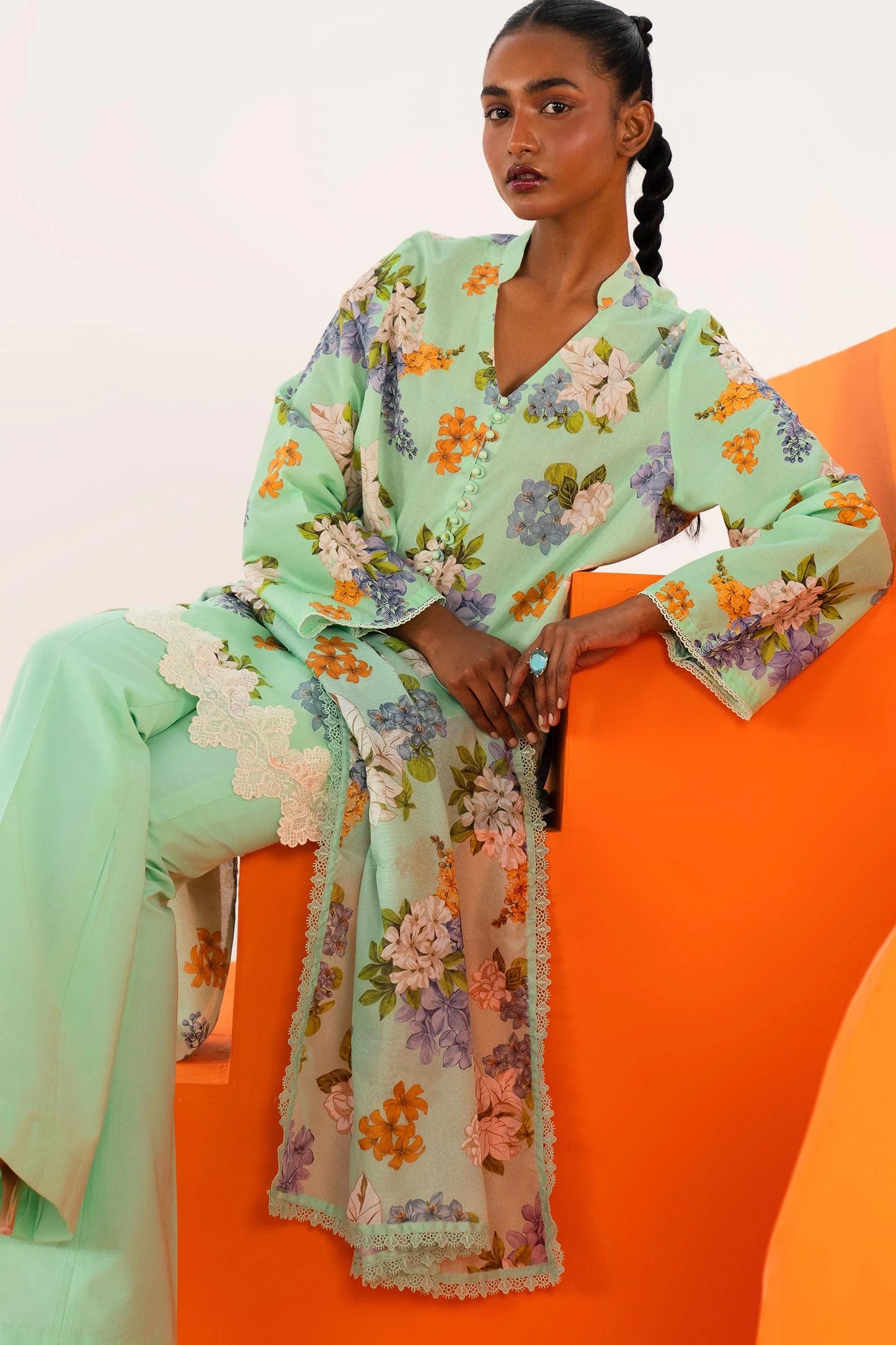 SANA SAFINAZ | UNSTITCHED MAHAY 3 PIECE LAWN SUIT