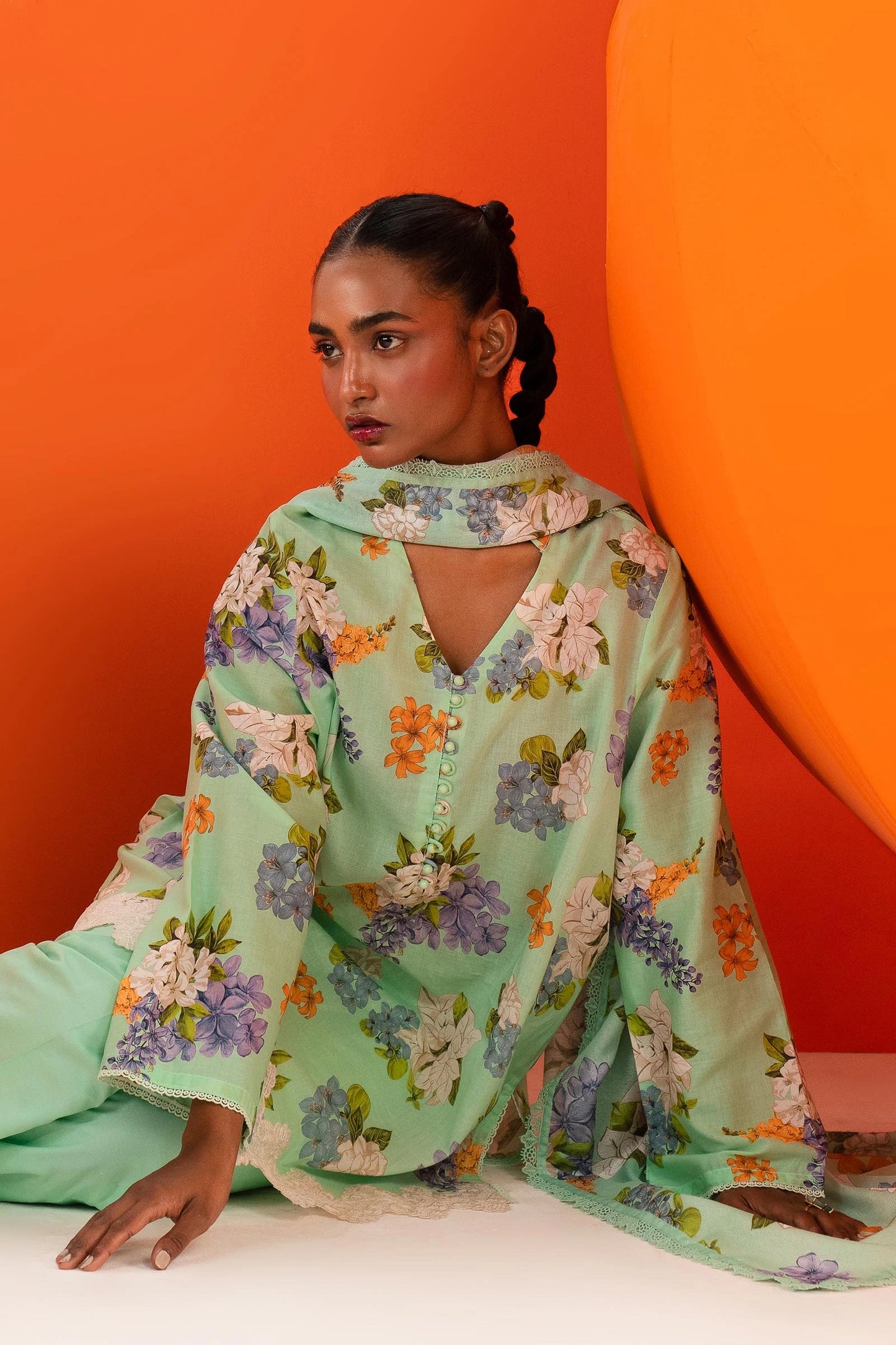 SANA SAFINAZ | UNSTITCHED MAHAY 3 PIECE LAWN SUIT