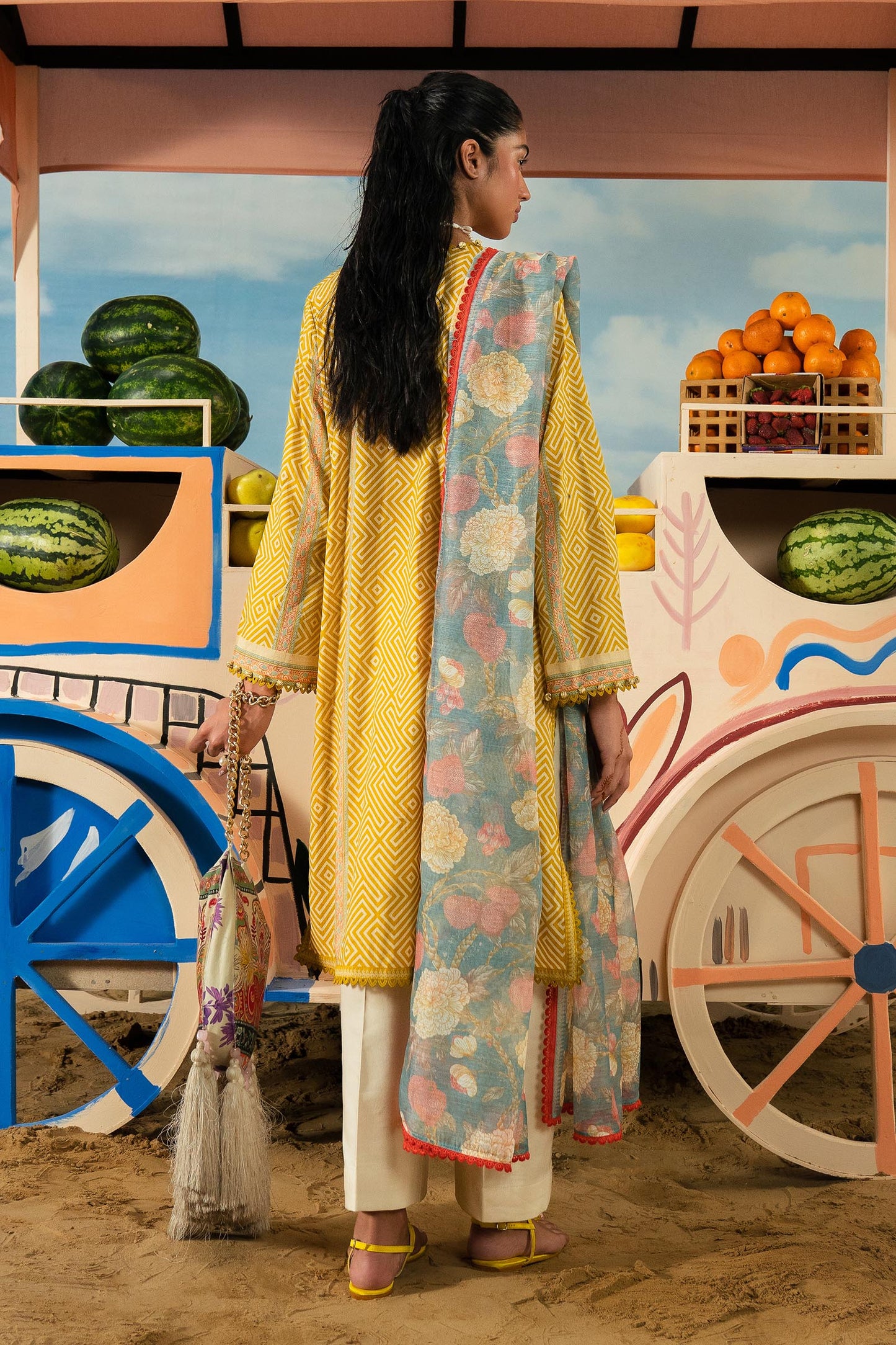 SANA SAFINAZ | UNSTITCHED MAHAY 3 PIECE LAWN SUIT