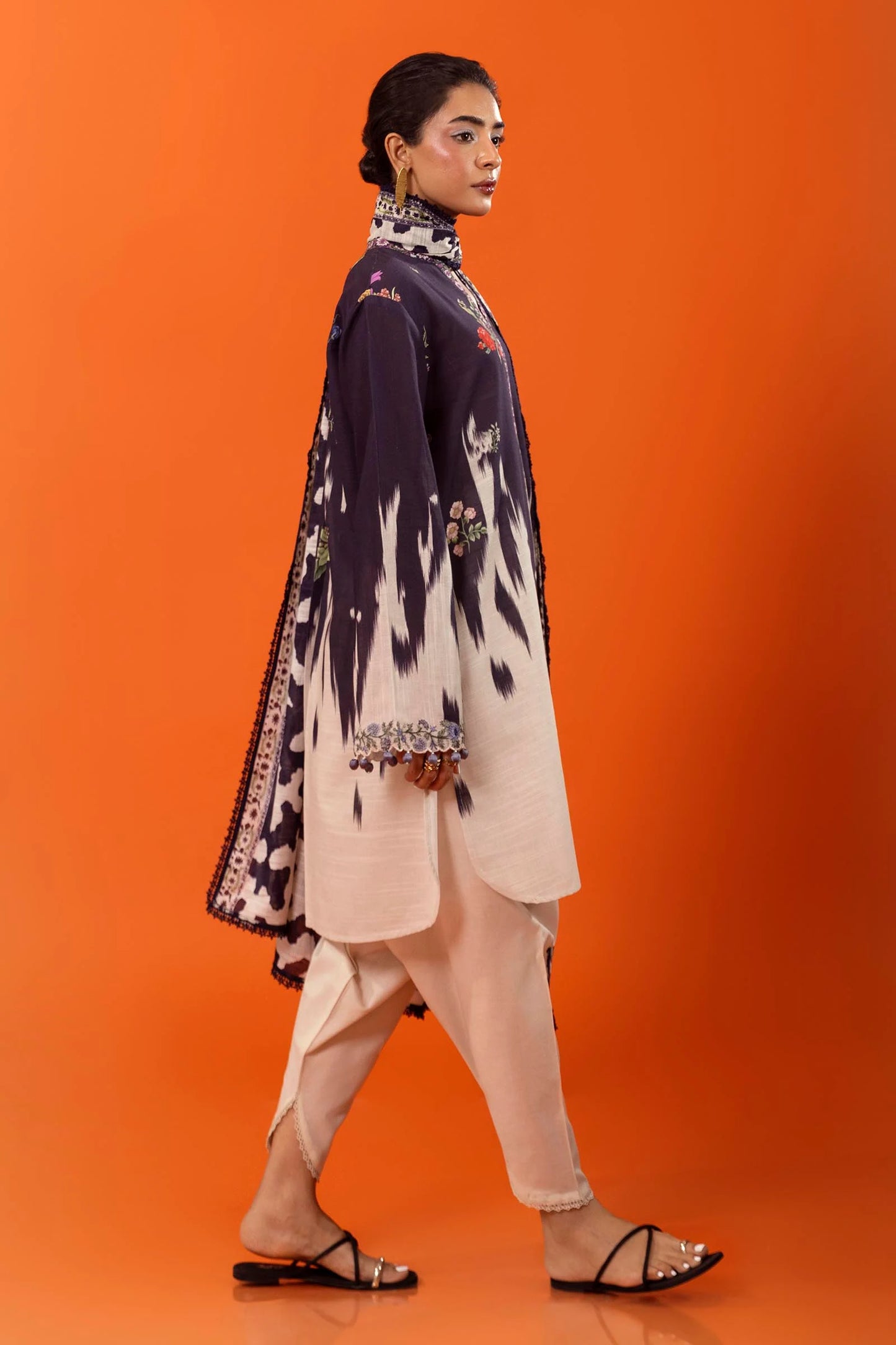 SANA SAFINAZ | UNSTITCHED MAHAY WINTER – 2 PIECE SUIT