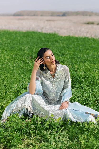 Sana Safinaz | Unstitched 3Pc Embroidered Luxury Lawn | 5B