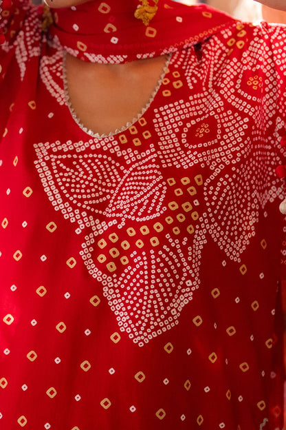 GUL AHMED | 3PC UNSTITCHED LACQUER PRINTED LAWN SUIT