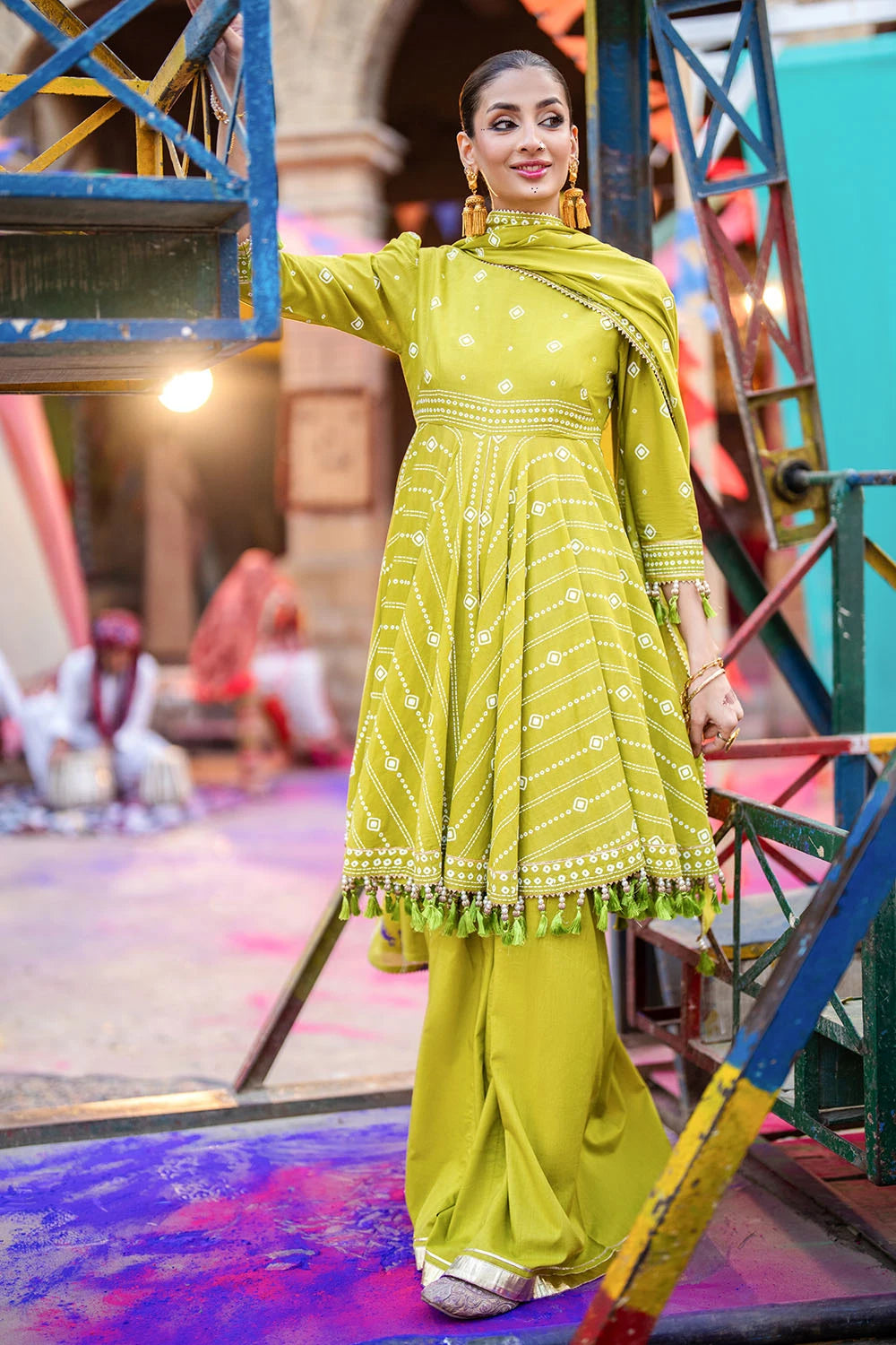 GUL AHMED | 3PC UNSTITCHED LACQUER PRINTED LAWN SUIT