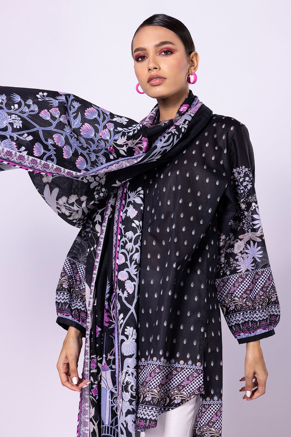 Khaadi | 2 Piece Unstitched Lawn - Top & Dupatta | LLA23136-Black