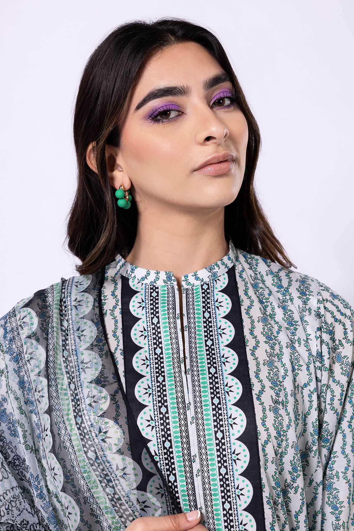 Khaadi | 2 Piece Unstitched Lawn - Top & Dupatta | LLA23139-White