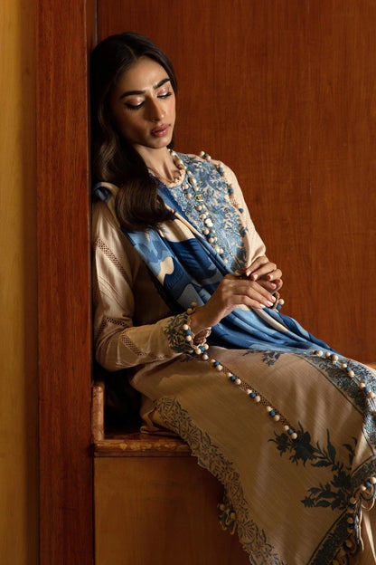 SANA SAFINAZ | UNSTITCHED 3 PIECE MUZLIN WINTER SUIT