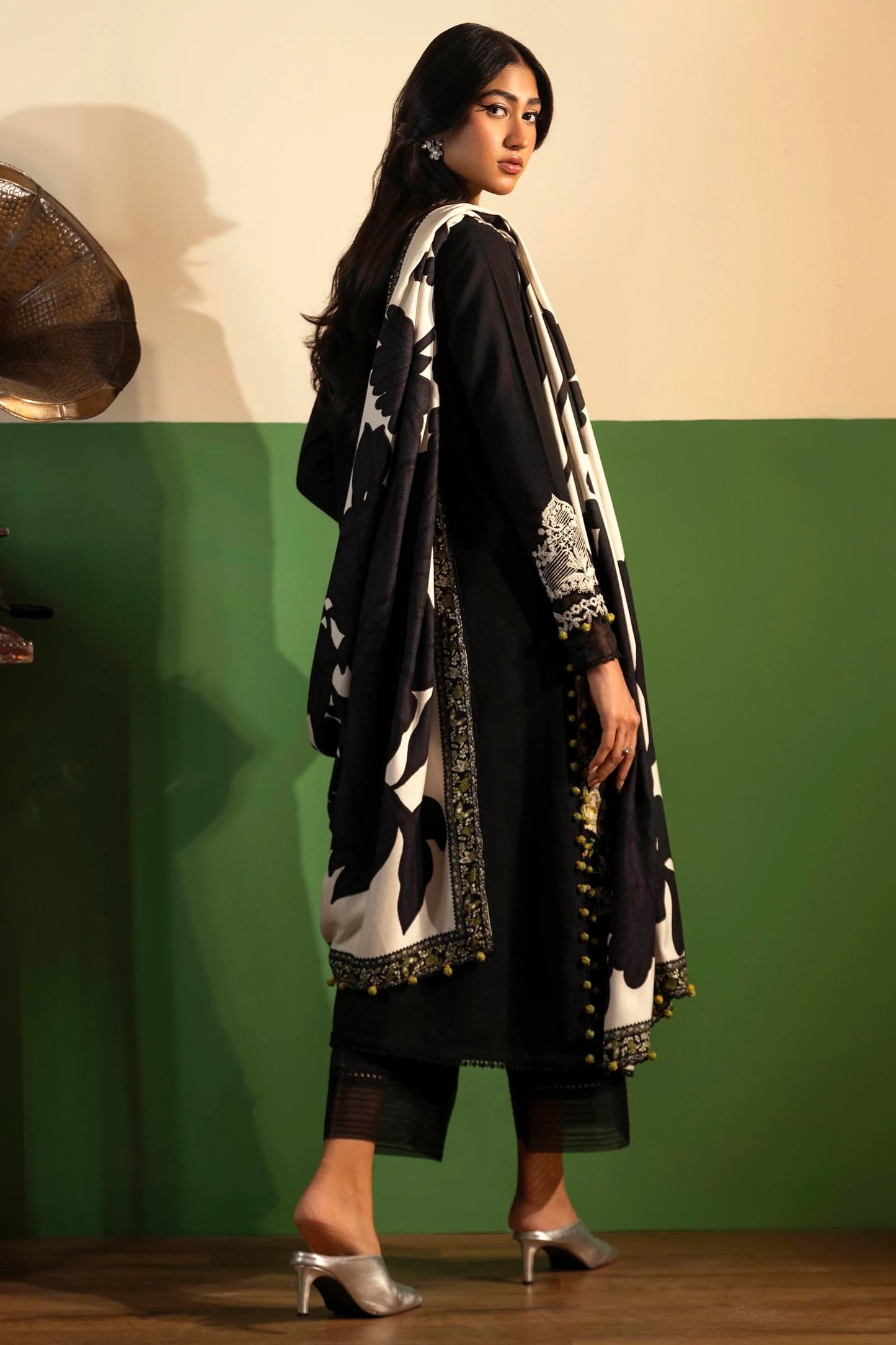 SANA SAFINAZ | UNSTITCHED MUZLIN WINTER - 3 PIECE SUIT | 12B