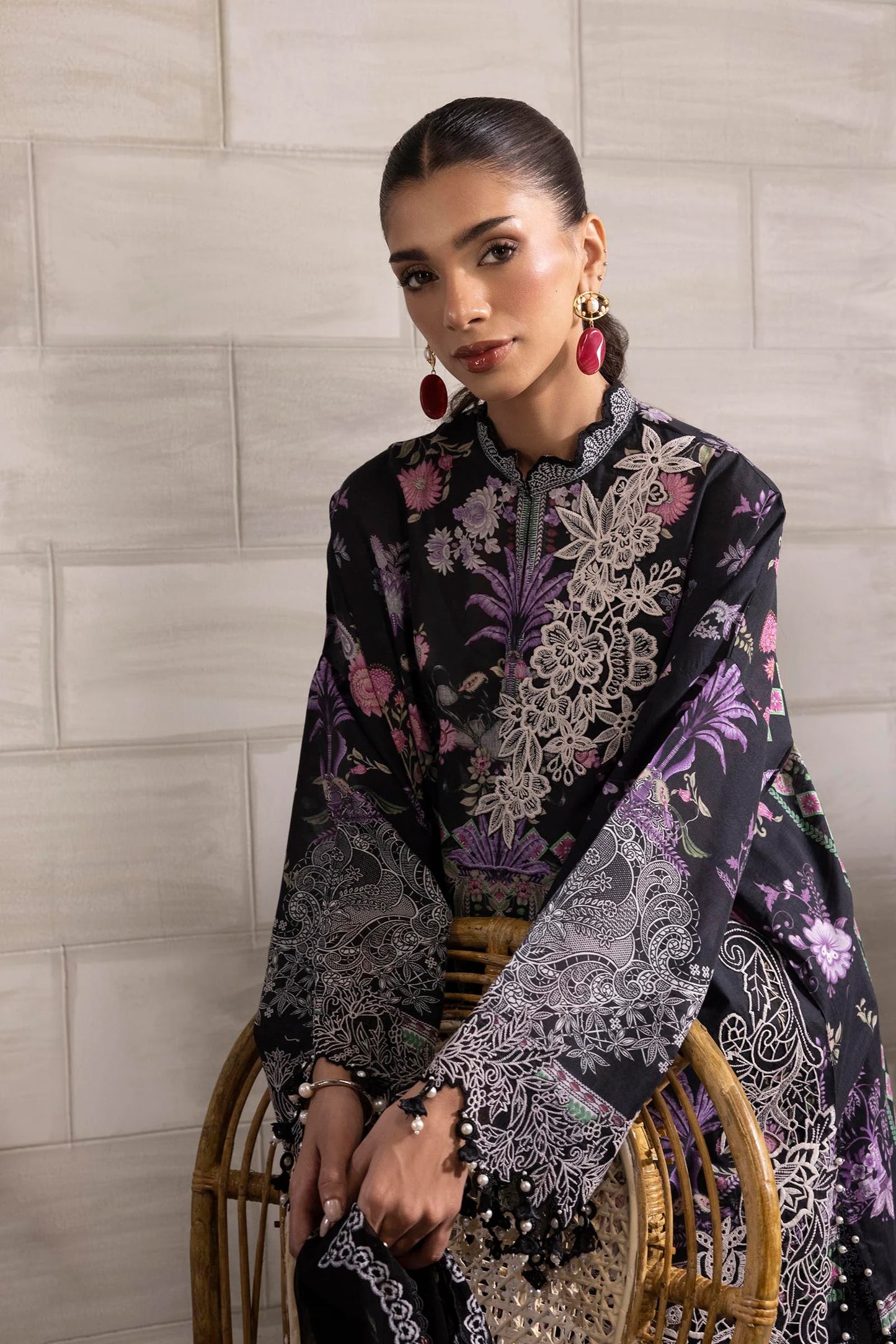 SANA SAFINAZ | UNSTITCHED MUZLIN SUMMER – 3 PIECE LAWN SUIT