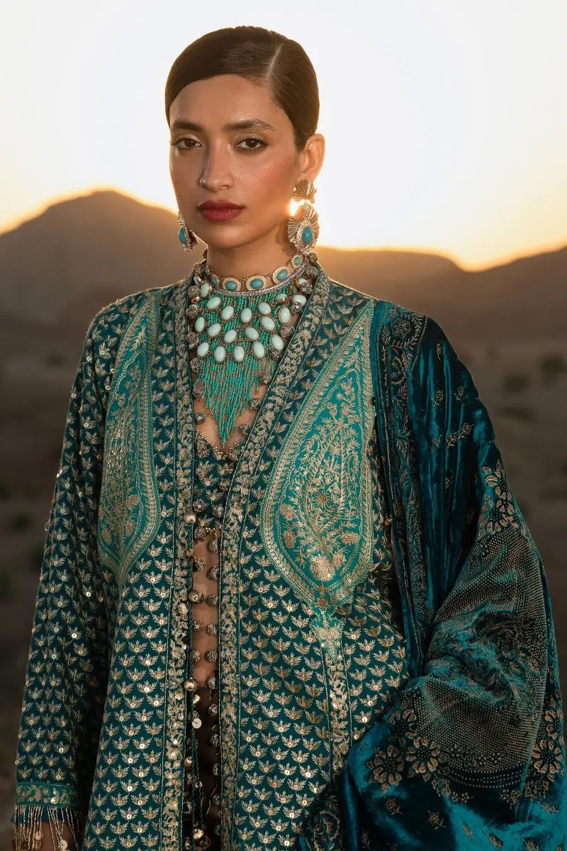 Sana Safinaz | Unstitched 3Pc Winter Luxury | 7B