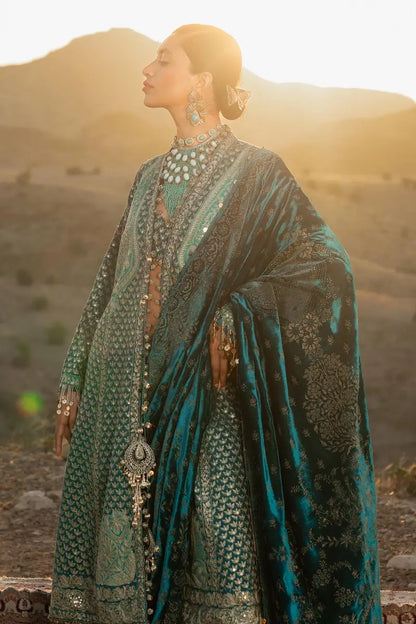 Sana Safinaz | Unstitched 3Pc Winter Luxury | 7B
